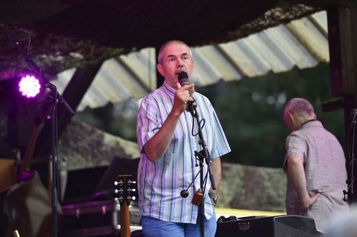 Pav2565